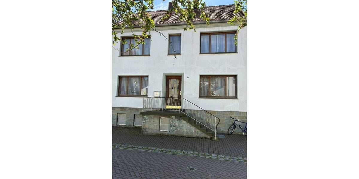 Mehrfamilienhaus, Wohnhaus Salzkotten - 6 Zimmer, 160 m&sup2;, 398.000&euro; | Angebot:26862564