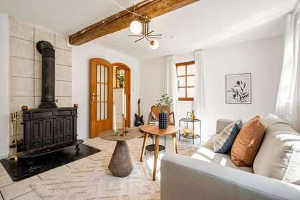 Haus zum Kaufen in Wiesbaden 450.000 € 120 m²
