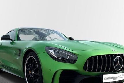 Mercedes AMG GT R
