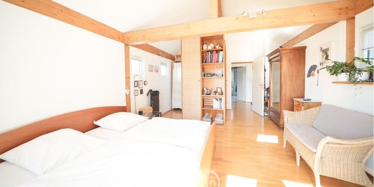 *reserviert* Attraktives Architekten-Einfamilienhaus mit Einliegerwohnung und herrlichem Garten - Einfamilienhaus Wertheim | Angebot:27081421