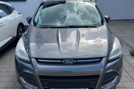 Ford Kuga 183.000 km 7.300 &euro; Geseke 59590