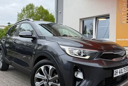 Kia Stonic 16.177 km 18.885 &euro; Stockelsdorf bei Lübeck 23617