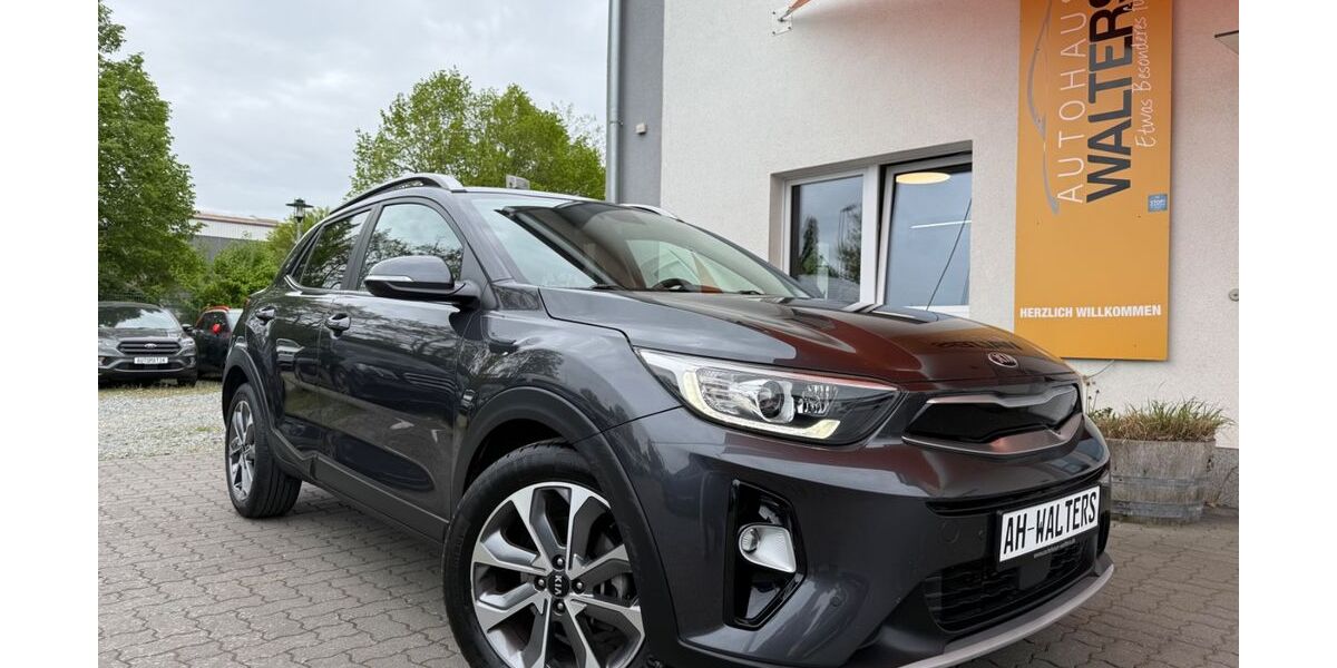 Kia Stonic 16.177 km 18.885 &euro; Stockelsdorf bei Lübeck 23617