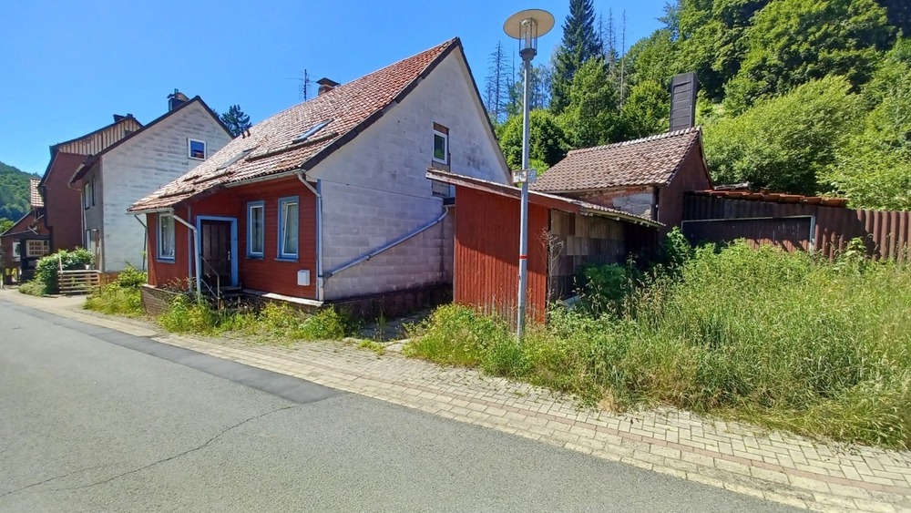 Gebotsverfahren: Einfamilienhaus in Sieber im Harz mit angrenzenden Mischwald - Einfamilienhaus Herzberg am Harz | Angebot:27248438
