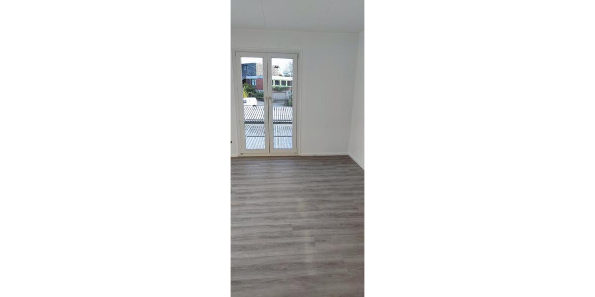 Etagenwohnung Tettnang - 6 Zimmer, 150 m&sup2;, 2.000&euro; | Angebot:26285260