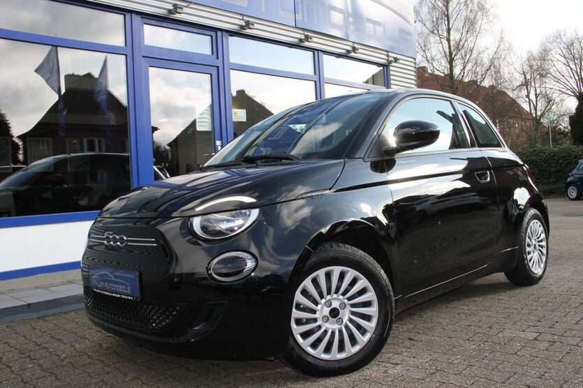 Fiat 500e 11.000 km 12.490 € Emden 26721