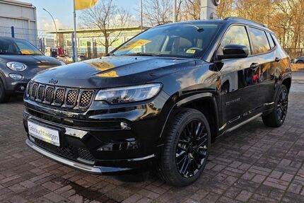 Jeep Compass 9.165 km 27.999 &euro; Berlin 13599