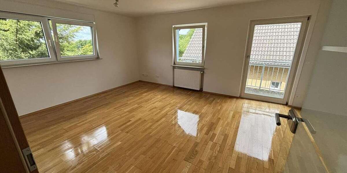 Etagenwohnung Jülich - 3 Zimmer, 73 m&sup2;, 760&euro; | Angebot:27159721
