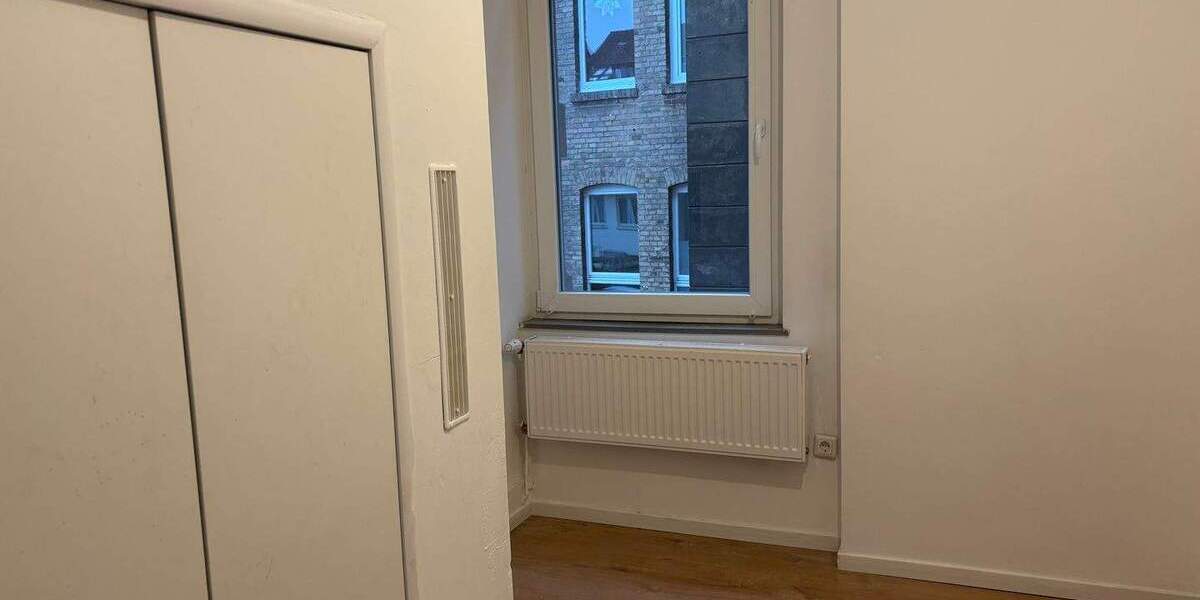 Etagenwohnung Braunschweig Viewegsgarten- Bebelhof - 5 Zimmer, 126 m&sup2;, 1.100&euro; | Angebot:25780972