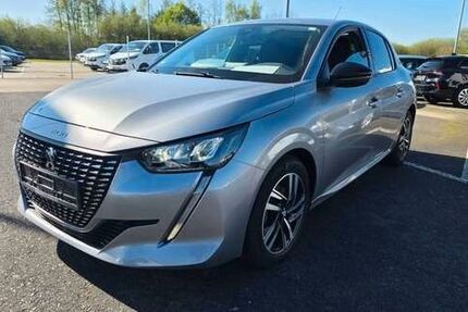 Peugeot 208 27.980 km 14.990 &euro; Osterhofen 94486