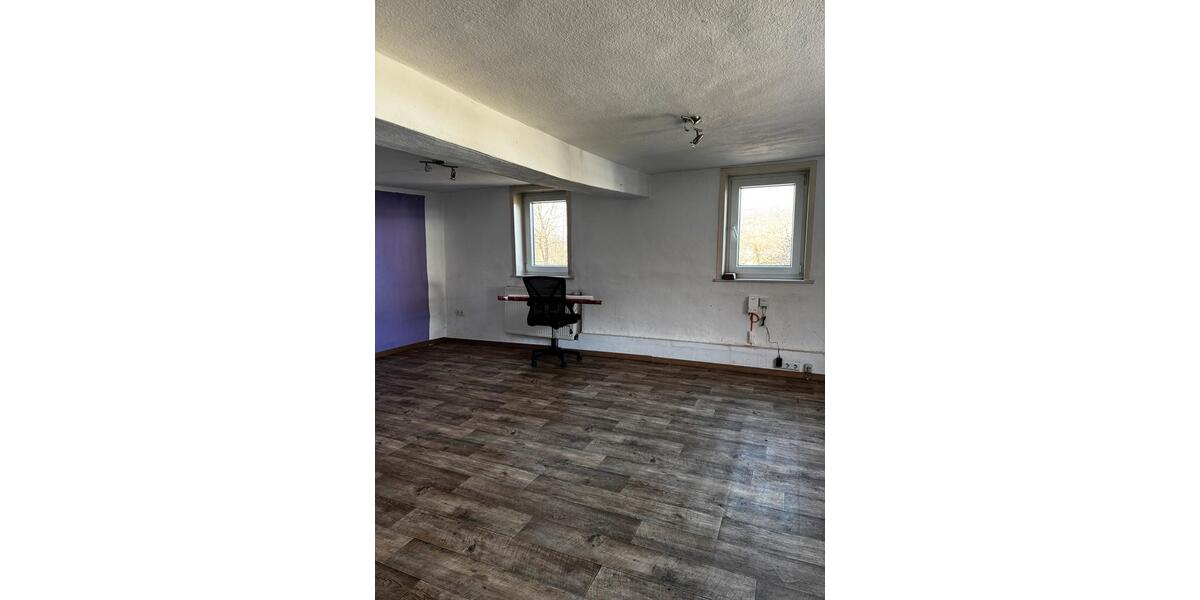 Einfamilienhaus Heringen (Werra) - 6 Zimmer, 100 m&sup2;, 63.000&euro; | Angebot:25348807