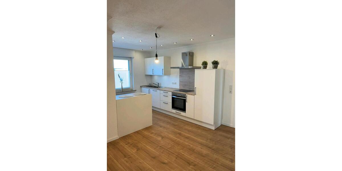 Großzügige, renovierte Wohnung im Herzen von Bad Westernkotten 5 zimmer