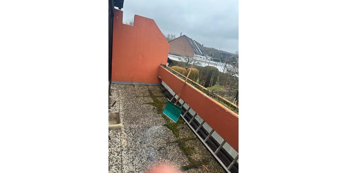 Reihenhaus Laatzen - 5 Zimmer, 127 m&sup2;, 1.900&euro; | Angebot:25082173