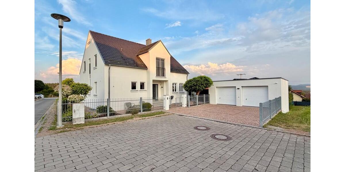 Einfamilienhaus Luhe-Wildenau Wildenau - 780.000&euro; | Angebot:27297164