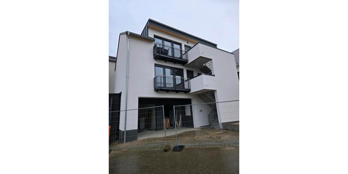 Etagenwohnung Östringen - 3 Zimmer, 75 m&sup2;, 1.200&euro; | Angebot:25281309