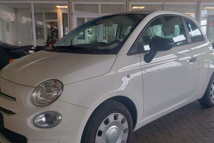 Fiat 500 29.689 km 10.990 € Steinbergkirche 24972