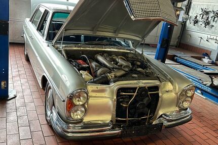 Mercedes-Benz 300 49.859 km 49.000 &euro; Abtweiler 55568