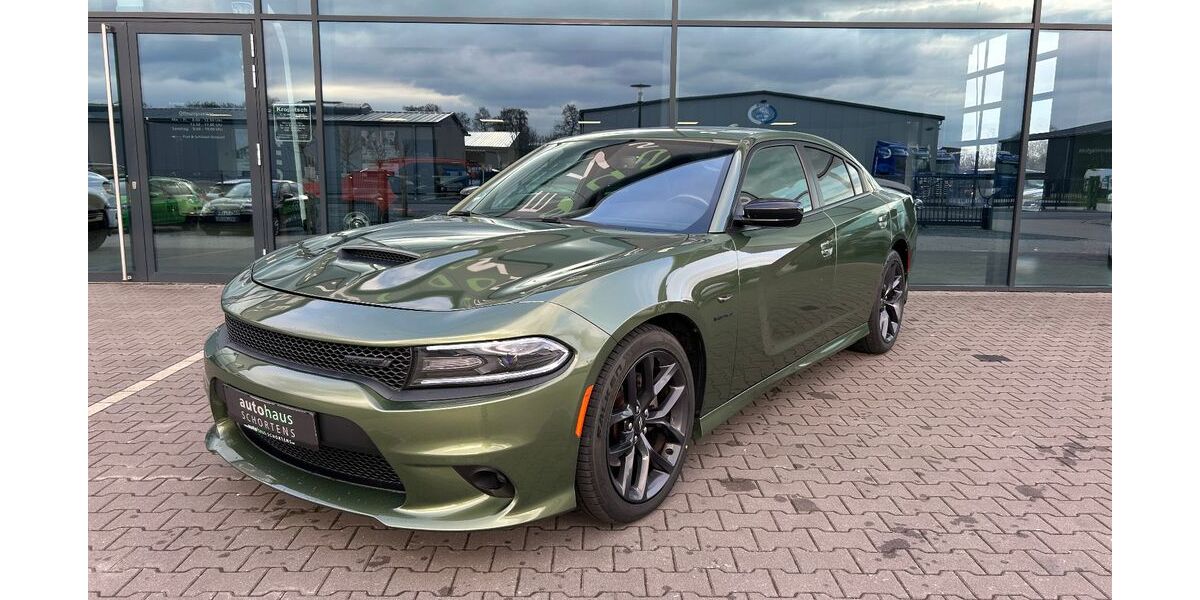 Dodge Charger 110.500 km 31.990 &euro; Schortens 26419