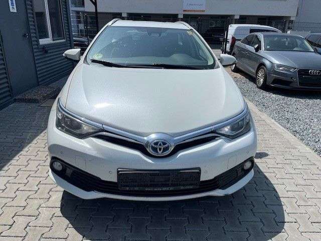 Auris