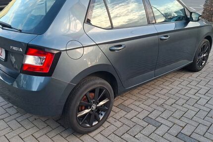 Skoda Fabia 120.000 km 7.500 &euro; wuppertal 42277