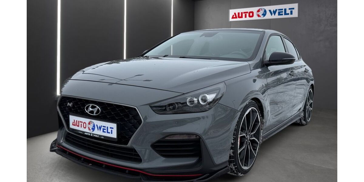 Hyundai i30 97.679 km 19.890 &euro; Sandersdorf Brehna 06796