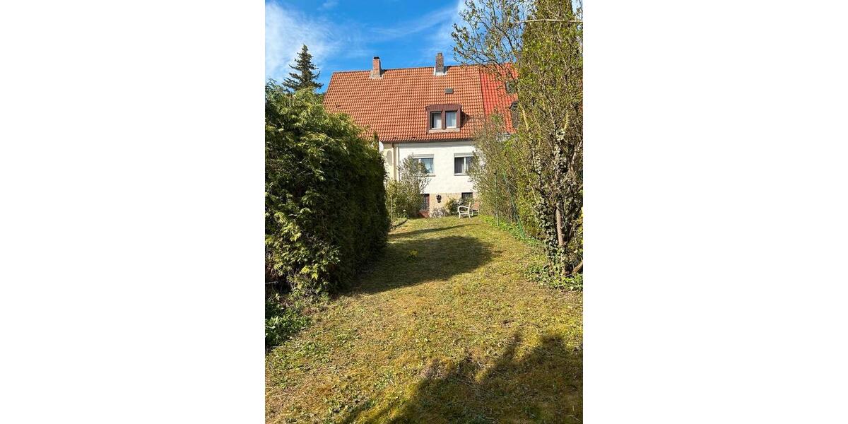 Reihenhaus Hammelburg - 4 Zimmer, 80 m&sup2;, 150.000&euro; | Angebot:26234149