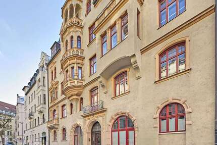 Wohnung zum Kaufen in München 2.350.000 € 118.05 m² 4 zimmer