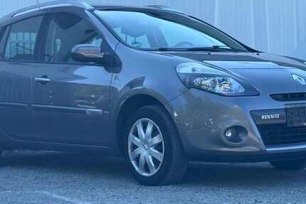 Renault Clio 110.000 km 3.490 &euro; Reutlingen 72766