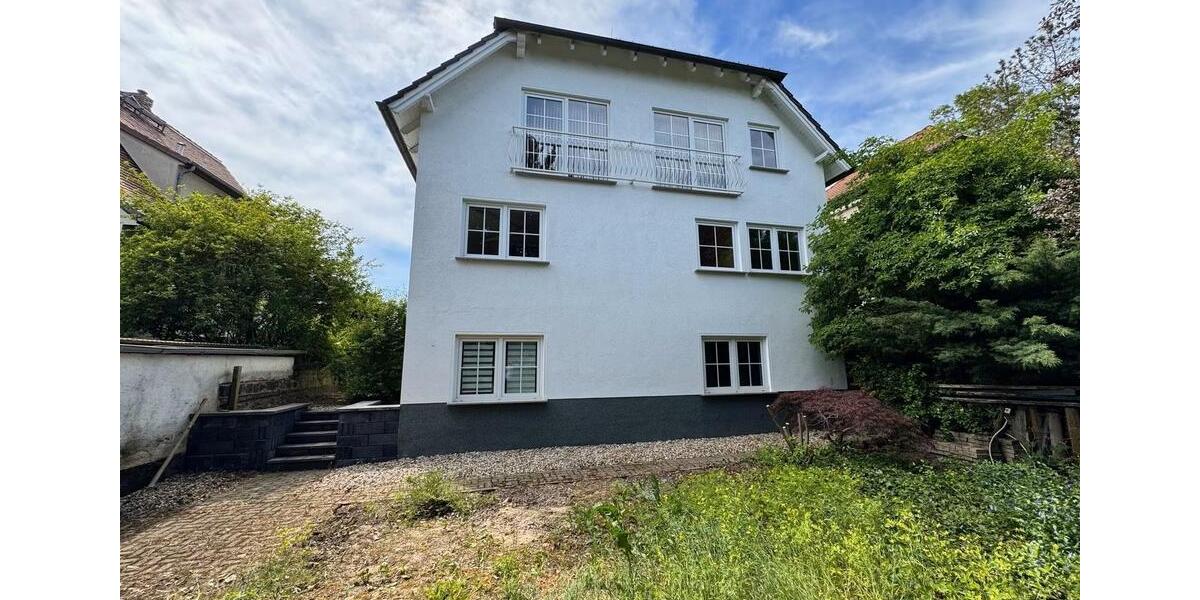 Einfamilienhaus Hettstedt - 15 Zimmer, 345 m&sup2;, 200.000&euro; | Angebot:24369250