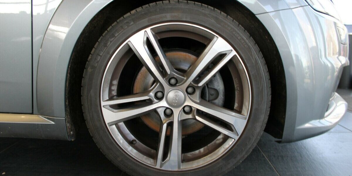 Audi TT 1.8 TFSI S tronic S Line Paket 153.939 km 19.980 &euro; Euskirchen 53881