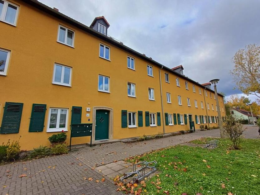 Wohnung mit Einbauküche inclusive - 2. OG rechts zimmer