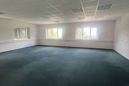 Büro in Büdingen 1.000 € 120 m² zimmer