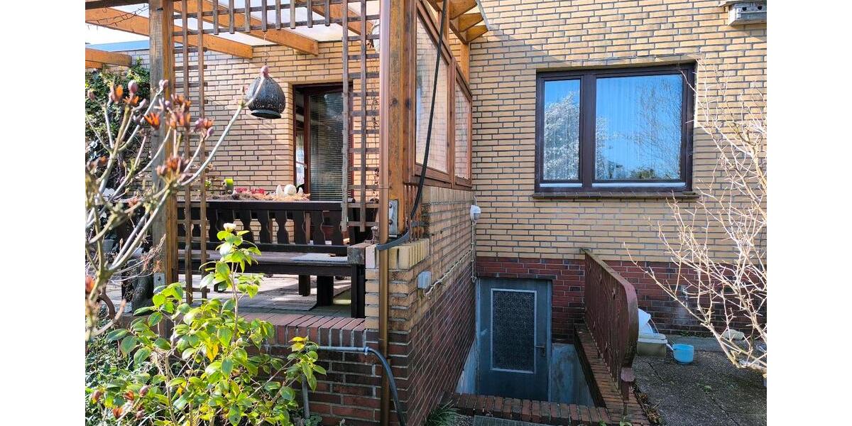 Einfamilienhaus Nordenham - 6 Zimmer, 180 m&sup2;, 240.000&euro; | Angebot:26416067