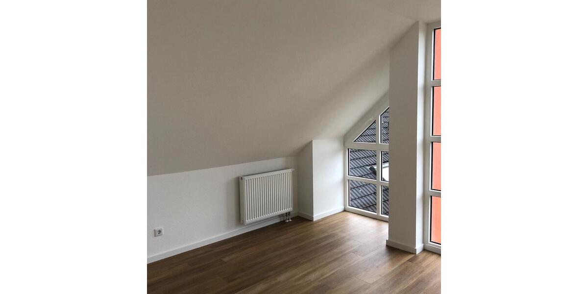 Dachgeschoßwohnung Aachen Eilendorf - 1 Zimmer, 34 m&sup2;, 135.000&euro; | Angebot:24655032