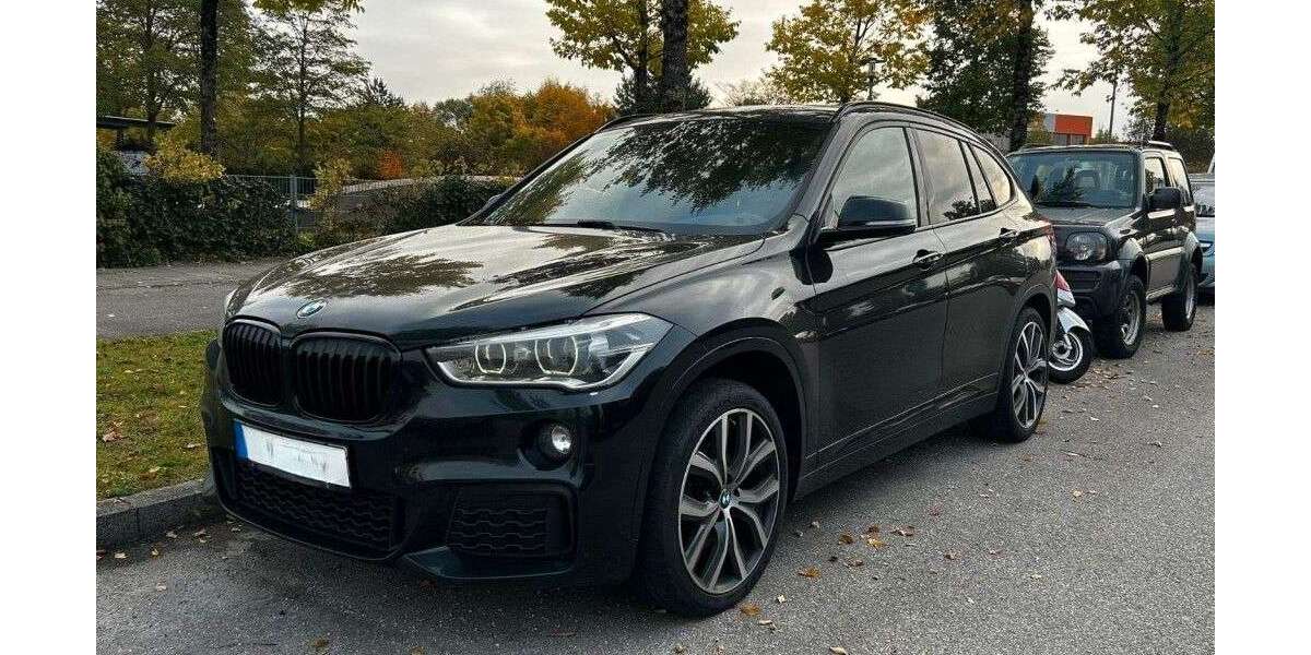 BMW X1 276.017 km 12.900 € München 81825