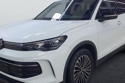 VW Tiguan 20.663 km 35.906 &euro; Cuxhaven 27472