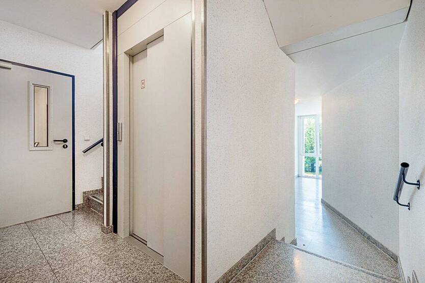 Eine sichere Entscheidung. Moderne Eigentumswohnung, sehr gute Lage, Balkon, Einbauküche.