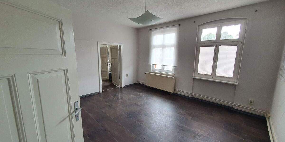 Gewerbeobjekt Neubrandenburg Jahnviertel - 3 Zimmer, 39 m&sup2;, 312&euro; | Angebot:26334734