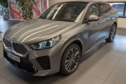 BMW iX2 18.800 km 48.800 &euro; Neubiberg 85579