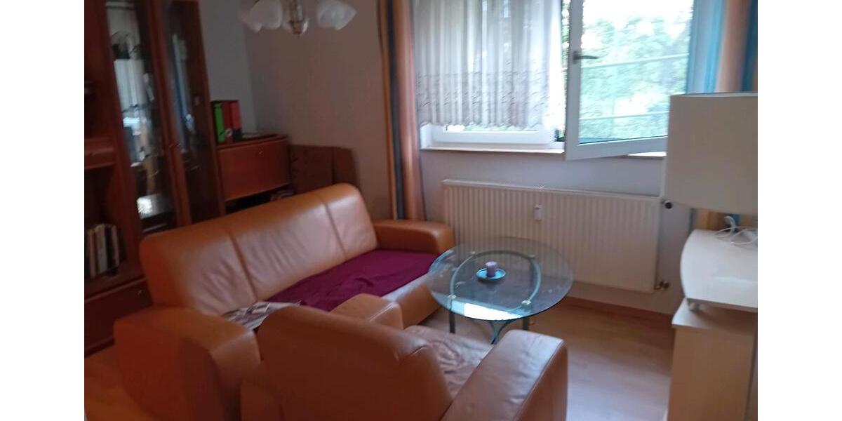 Erdgeschoßwohnung Würzburg Heuchelhof - 2 Zimmer, 38 m&sup2;, 600&euro; | Angebot:26336628