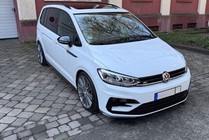 VW Touran 111.500 km 19.000 &euro; Düren 52353