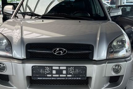 Hyundai TUCSON 171.000 km 2.999 &euro; Mainz 55120