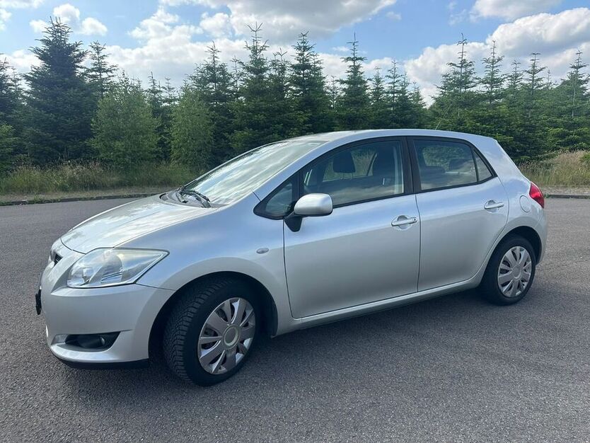 Auris