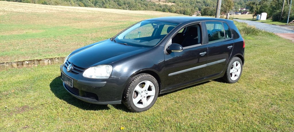 VW Golf 186.500 km 2.000 &euro; Sangerhausen 06526