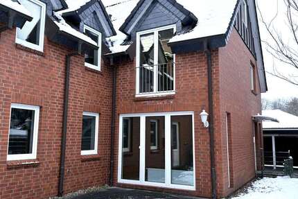 Haus zum Mieten in Bad Bramstedt 1.250 € 112 m² 4 zimmer