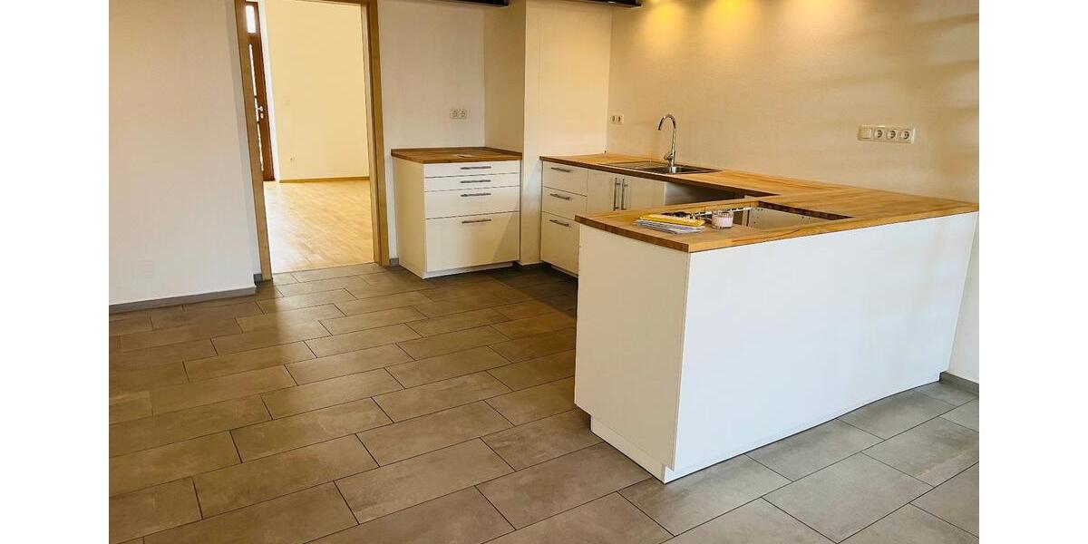 Loft - Studio - Atelier Neutraubling - 4.5 Zimmer, 119 m&sup2;, 295.000&euro; | Angebot:26766339