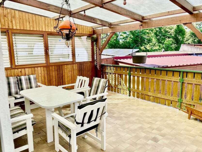 Haus zum Kaufen in Neuenburg 795.000 € 298 m²