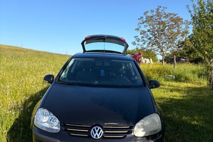VW Golf 206.277 km 1.399 &euro; Eschenburg 35713