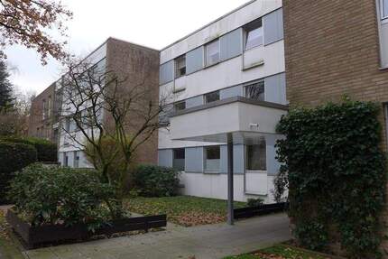 Krefeld-Stadtwald: luxuriöse 6-Zimmer-Wohnung mit Ost-, Süd- und Westterrasse 6 zimmer