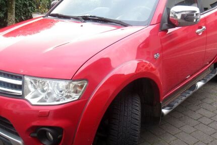 Mitsubishi L200 123.400 km 15.800 &euro; Runkel 65594